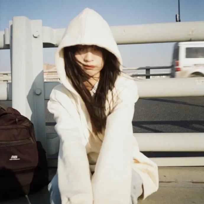 花已落，爱成空